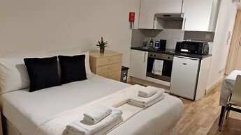 Compact Living Cosy Studio Flat in London