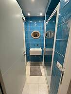 La Casa di Andrea Sleeps 5 With Parking