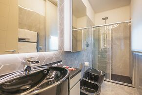 Venice New Luxury Penthouse with parking