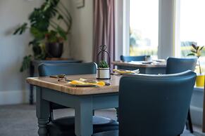 The Clifton Hotel