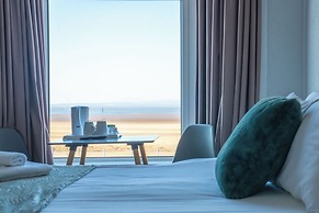 The Clifton Hotel