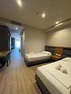 AMR Hotel