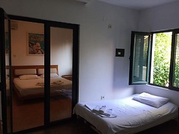 Villa Lutovac