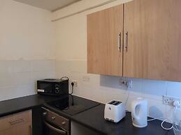 Amazing and Immaculate 2-bed House in Manchester