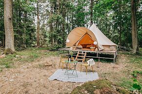 Glamping Černická obora