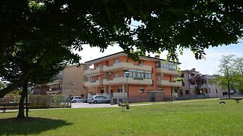 Charming Apartment Close to the Beach