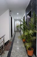 Posh Garden Inn