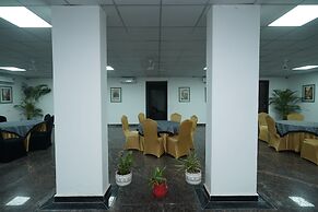Posh Garden Inn