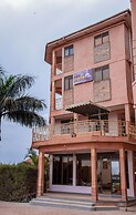 Ubuntu Palace Hotel