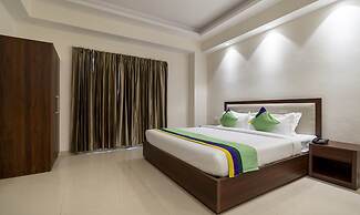 Treebo La Mirage Suite