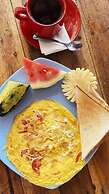 Nelly Homestay
