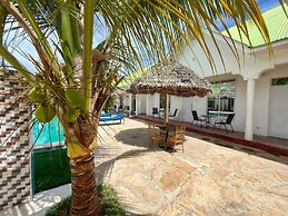 Sunrise Hotel & Resort