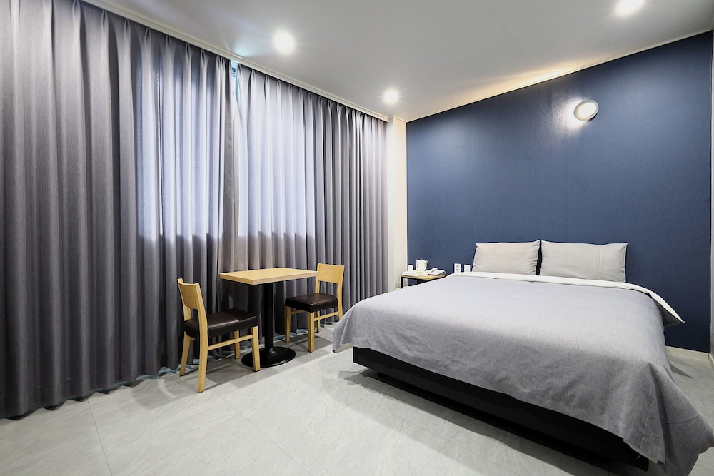 Fresia Tourist Hotel