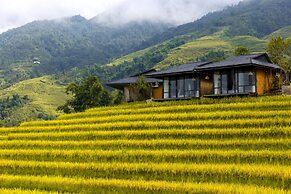 Black Ship Sapa