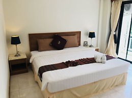 Global Hotel Beach View