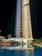 Mullet Bay Suites: Your Luxury Stay Awaits