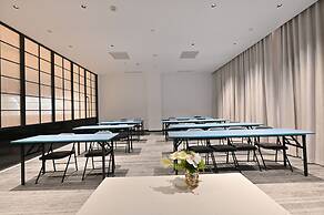 Changsheng Hotel
