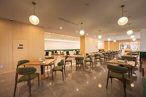 Changsheng Hotel