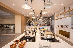 Changsheng Hotel