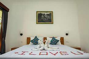 Frangipani House & Spa by Ecommerceloka