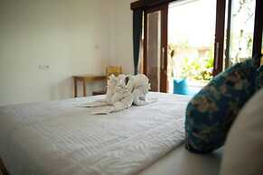 Frangipani House & Spa by Ecommerceloka