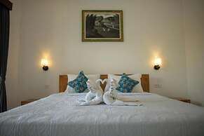Frangipani House & Spa by Ecommerceloka