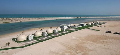 Siniya Island Resorts
