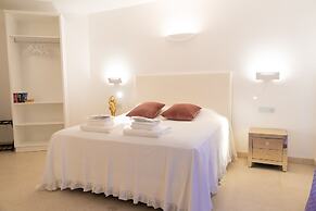 The White Knight Premium Boutique Hotel