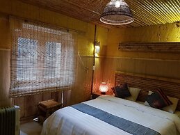 Dao Lodge