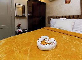 Venus Pyramids Inn