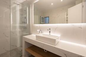 Seven Hills, Boutique Apartments