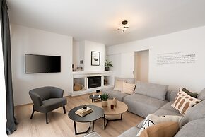 Seven Hills, Boutique Apartments