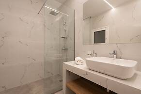 Seven Hills, Boutique Apartments