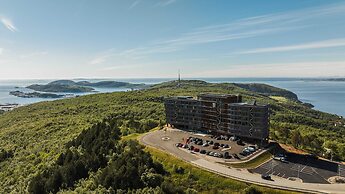 Wood Hotel Bodø