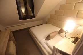 Hotel Alpin