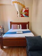Lux Suites kipande Road Studio Apartment