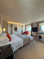 Palazzo Durazzo Suites