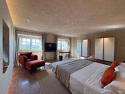 Palazzo Durazzo Suites