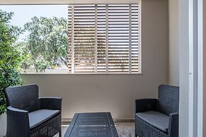 Helios Guesthouse