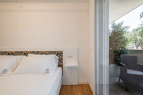 Helios Guesthouse
