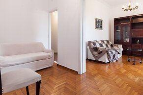 Stay in Style Central Apt near Acropolis