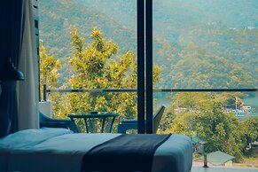 Jade City Hotel