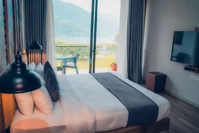 Jade City Hotel