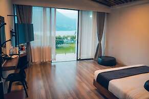Jade City Hotel