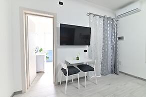 IzzHome Cozy Room