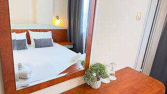 Dezudava Hotel