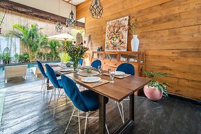 Splendid Villa Shakti Canggu Boho Chic 3bd & Pool