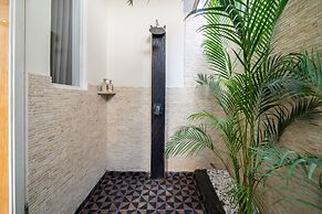 Splendid Villa Shakti Canggu Boho Chic 3bd & Pool