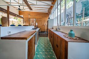 Splendid Villa Shakti Canggu Boho Chic 3bd & Pool