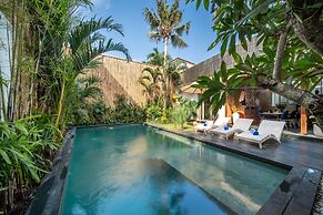 Splendid Villa Shakti Canggu Boho Chic 3bd & Pool